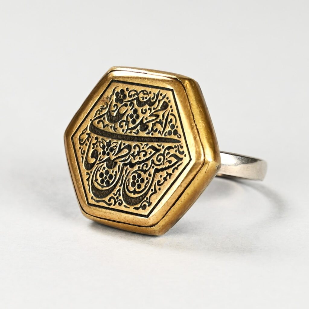 Antique Persian Ring with Islamic seal - Arte Orientale Bologna