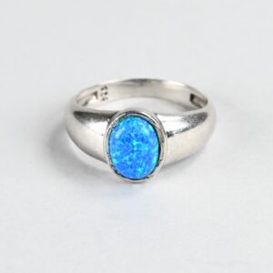 Anello in argento 925 con opale azzurro centrale, misura US 6 3/4, EU 54